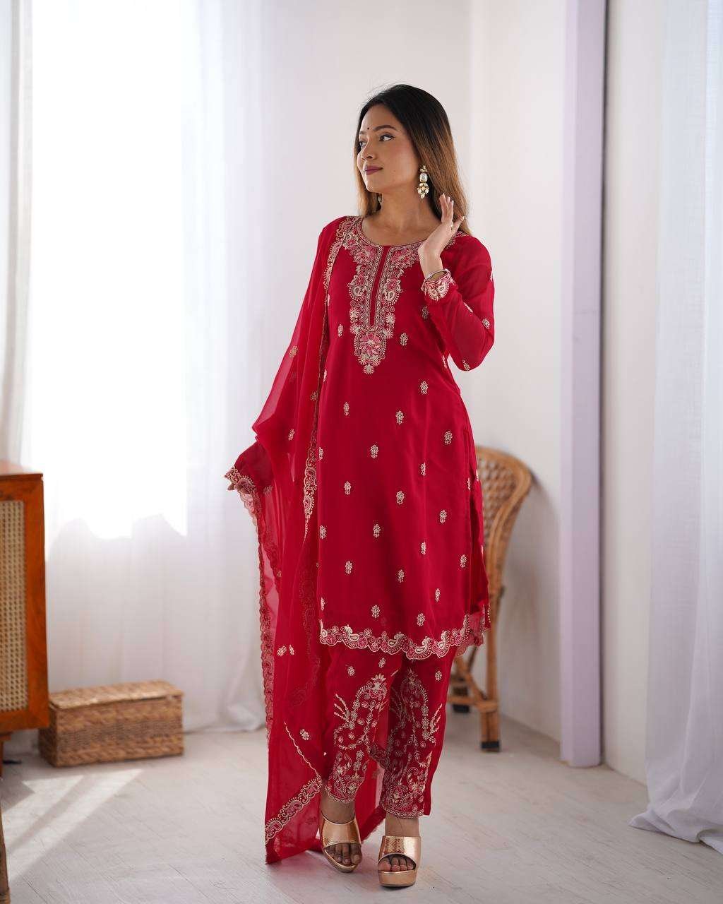 ipnb9m.jpg Women's Georgette Embroidery Straight Kurti with Pant And Dupatta Set - Image 1