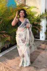 Women's Exquisite Lavender & White Organza Saree with Hand-Painted Lotus Floral Motifs & Gold Embellished Border – Complete with Matching Printed Blouse for Festive & Special Occasions - Image 11