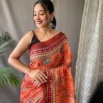 Women's Artistic Terracotta Orange Linen Saree with Kalamkari Inspired Print & Tassel Detailing – Perfect for Casual Festivities & Cultural Events